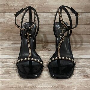Jessica Simpson Black Heels with‎ Gold Chain Preloved Size 10M Preloved